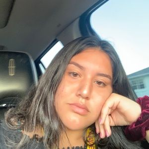 Meet your Posher, Dana